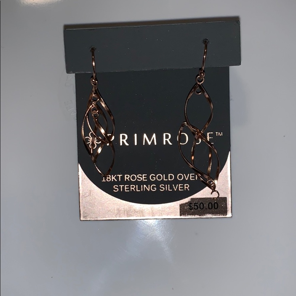 Prime rose earrings